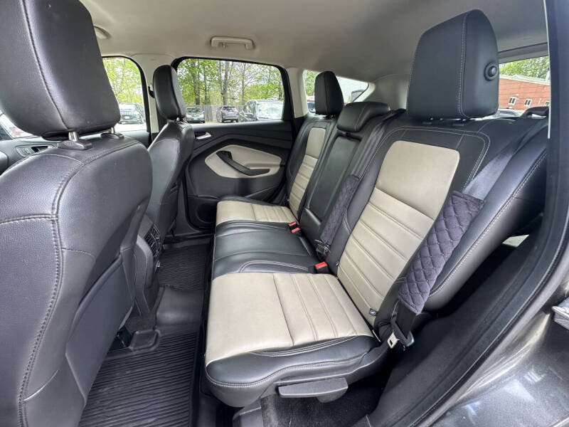 2019 Ford Escape SEL