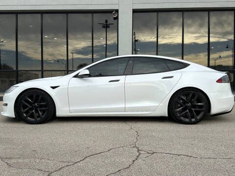 2021 Tesla Model S Plaid
