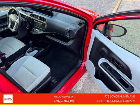 2014 Toyota Prius c