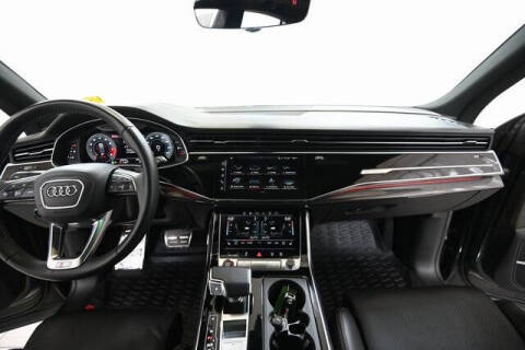 2022 Audi SQ8 4.0T quattro Prestige