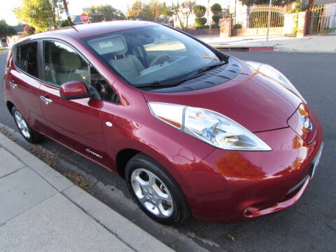 2011 Nissan LEAF SL