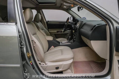 2005 Chrysler 300 C