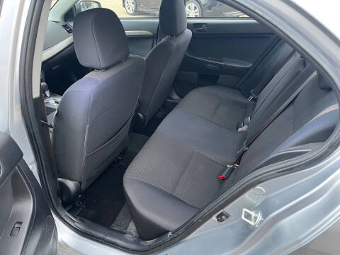 2015 Mitsubishi Lancer ES