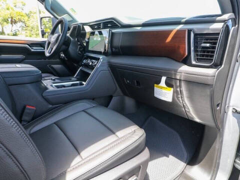 2025 GMC Sierra 2500HD