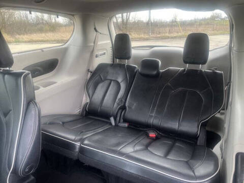 2022 Chrysler Pacifica Limited
