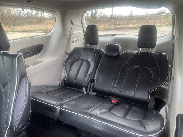 2022 Chrysler Pacifica Limited