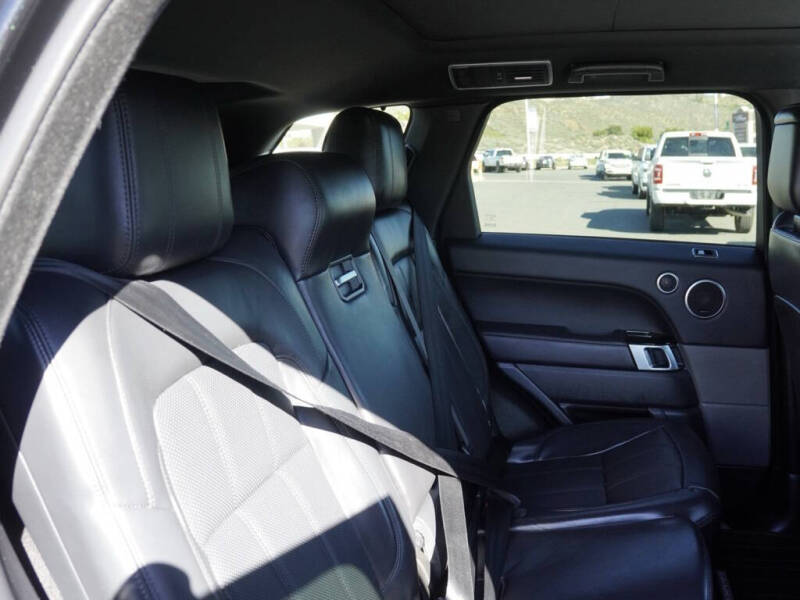 2022 Land Rover Range Rover Sport HSE Silver Edition