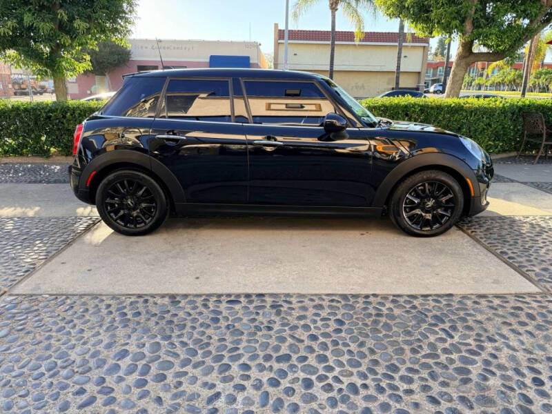 2018 MINI Hardtop 4 Door Cooper