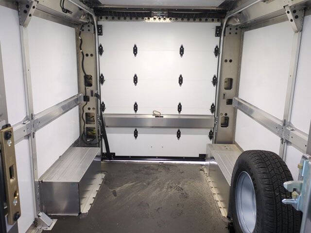 2025 Chevrolet BrightDrop 400