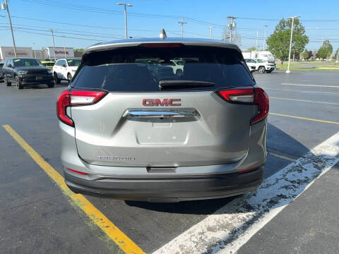 2024 GMC Terrain SLE