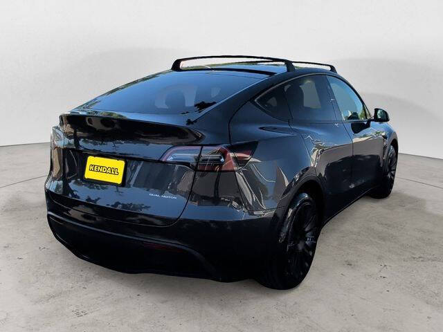 2024 Tesla Model Y Long Range