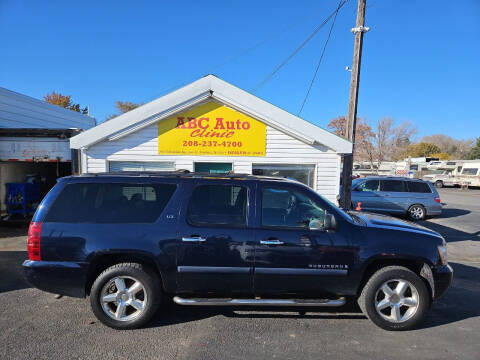 2008 Chevrolet Suburban for sale at ABC AUTO CLINIC CHUBBUCK in Chubbuck ID