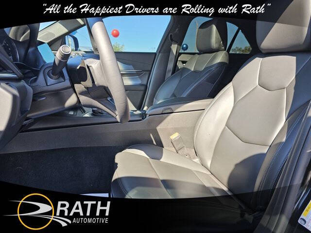 2023 Cadillac CT4 Luxury