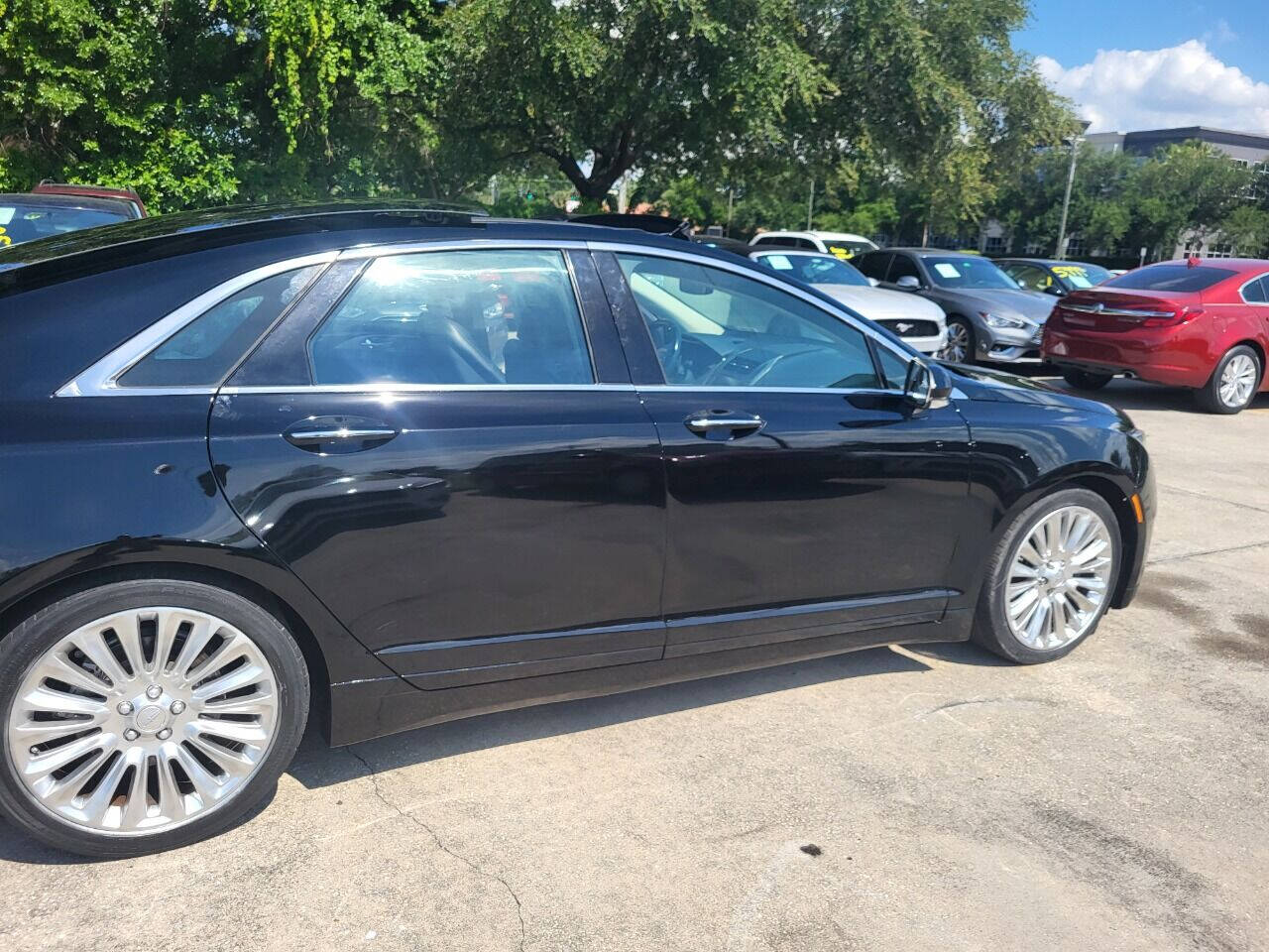 2016 Lincoln MKZ for sale at FAMILY AUTO BROKERS in Longwood, FL