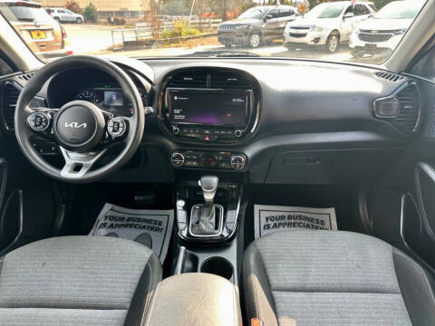 2022 Kia Soul S