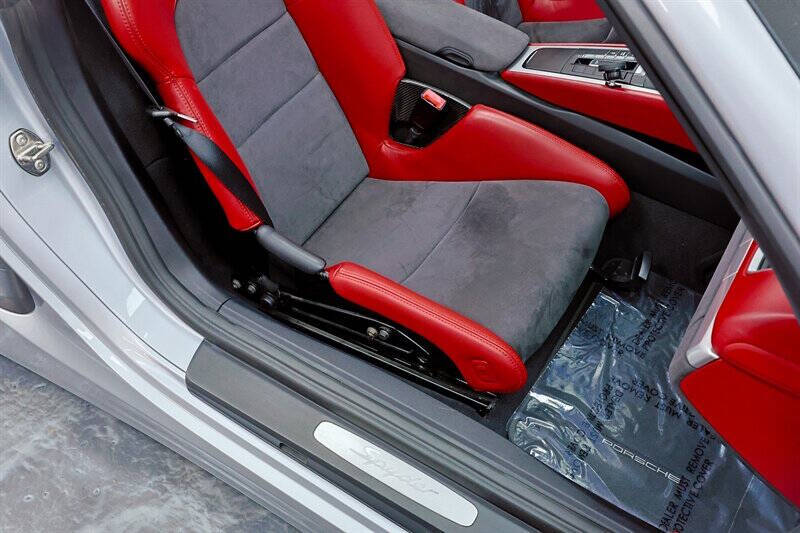 2016 Porsche Boxster Spyder