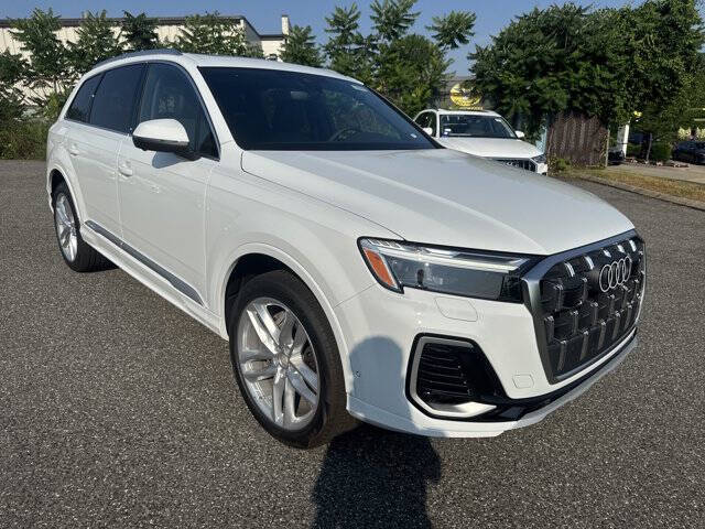 2025 Audi Q7 quattro Premium Plus 55 TFSI