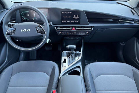 2026 Kia Niro LX