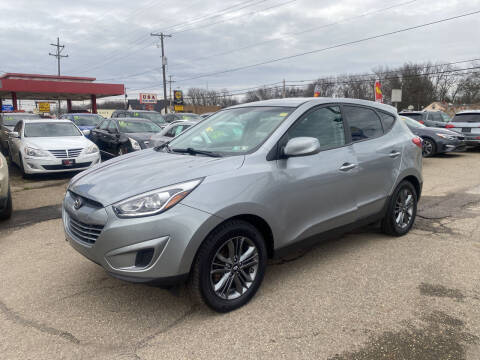 2015 Hyundai Tucson for sale at Lil J Auto Sales in Youngstown OH