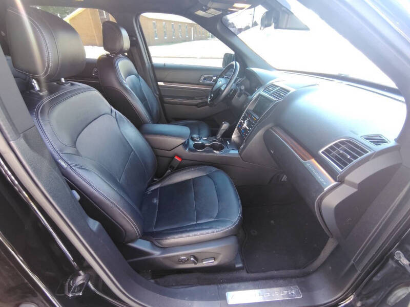 2017 Ford Explorer Limited