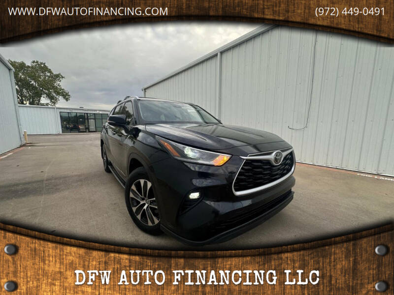 2021 Toyota Highlander XLE's photo