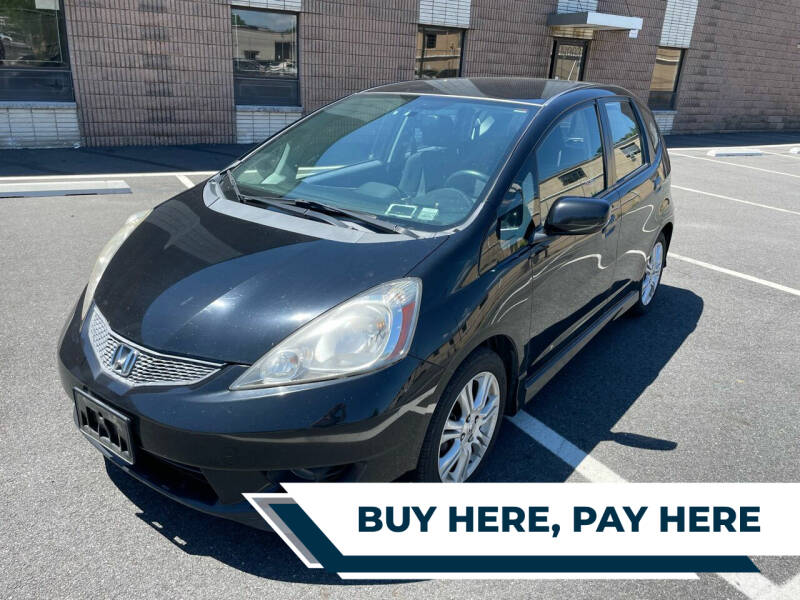 2009 Honda Fit for sale at Eastclusive Motors LLC in Hasbrouck Heights NJ