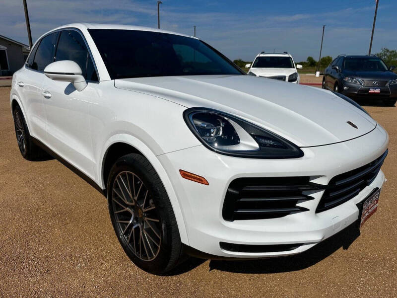 2022 Porsche Cayenne Platinum Edition