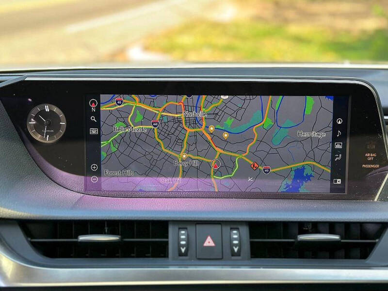 2021 Lexus ES 300h Ultra Luxury