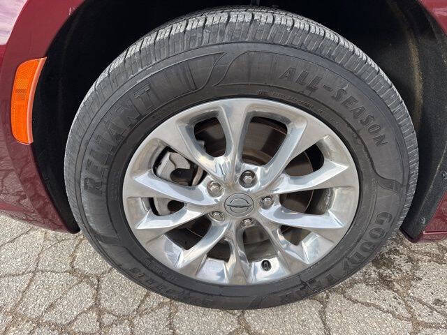 2022 Chrysler Pacifica Touring L