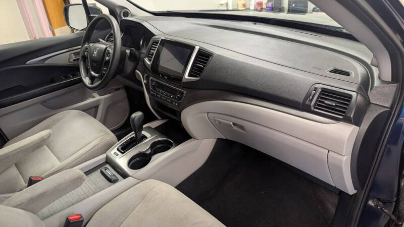 2017 Honda Pilot EX