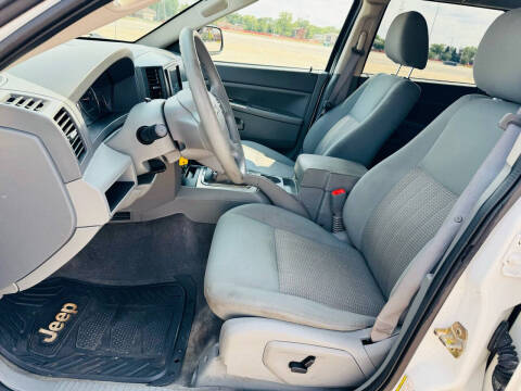 2007 Jeep Grand Cherokee Laredo