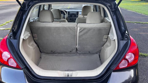 2011 Nissan Versa 1.8 S