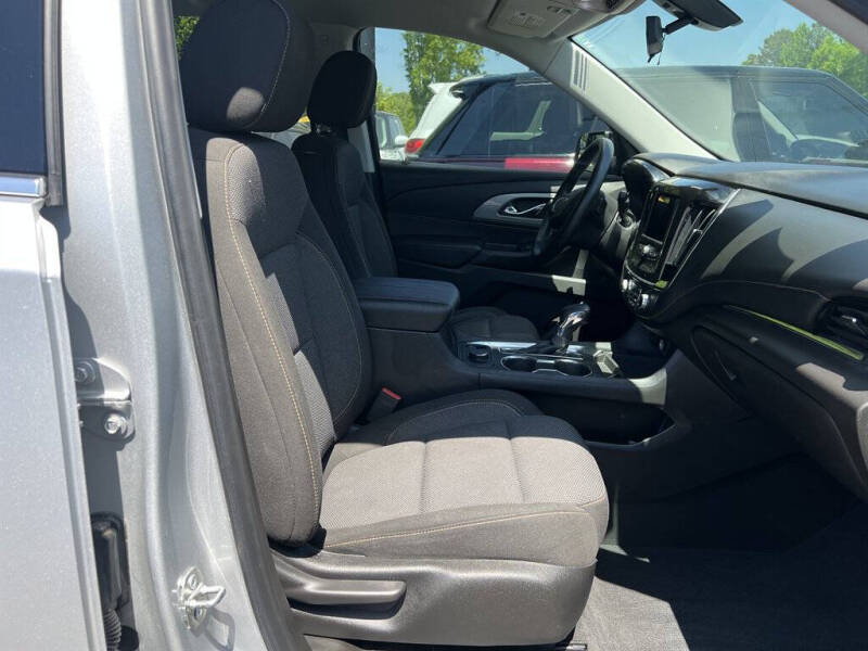 2021 Chevrolet Traverse LS