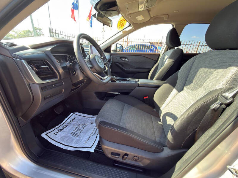2021 Nissan Rogue SV