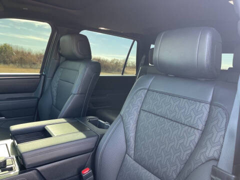 2025 Toyota Sequoia SR5