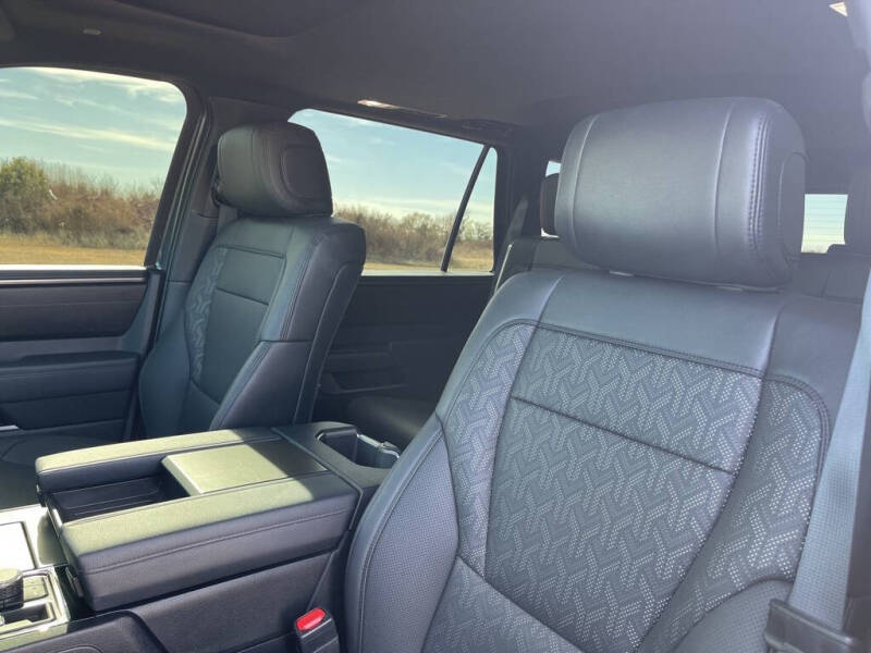 2025 Toyota Sequoia SR5