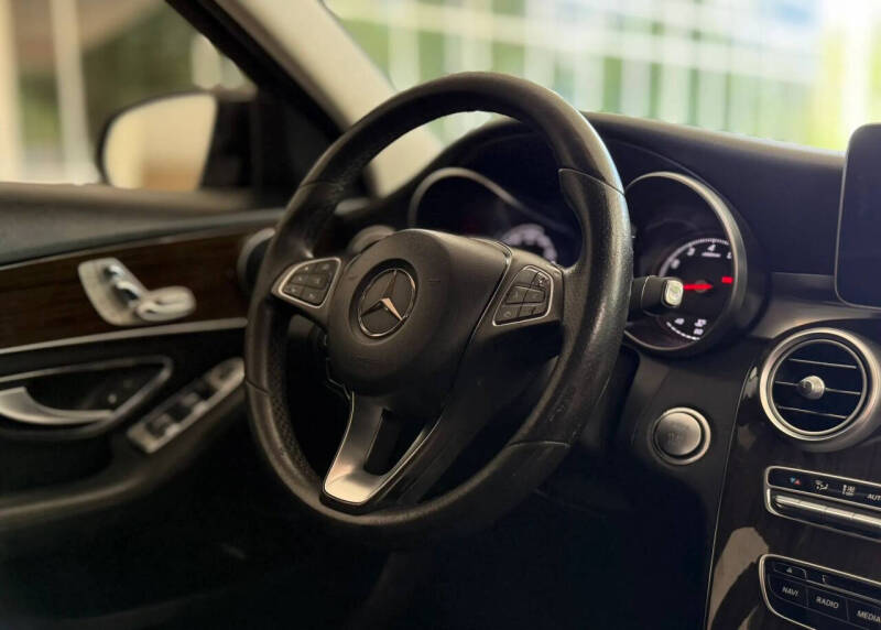 2017 Mercedes-Benz C-Class