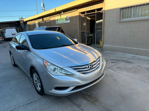 2011 Hyundai Sonata for sale at CONTRACT AUTOMOTIVE in Las Vegas NV