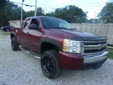 2008 Chevrolet Silverado 1500 for sale at JEFF MILLENNIUM USED CARS in Canton OH