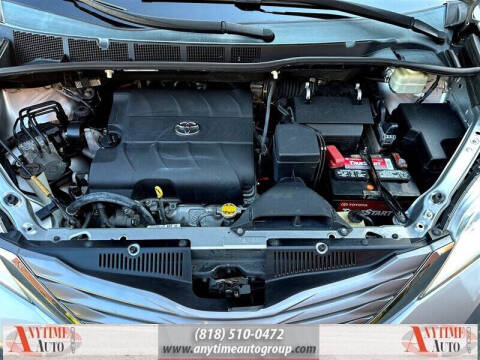 2015 Toyota Sienna XLE 8-Passenger