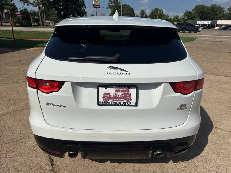2017 Jaguar F-PACE S
