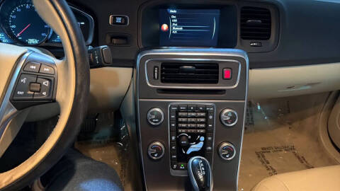 2015 Volvo S60 T5 Premier