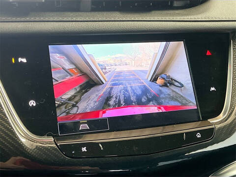 2025 Cadillac XT6 Sport