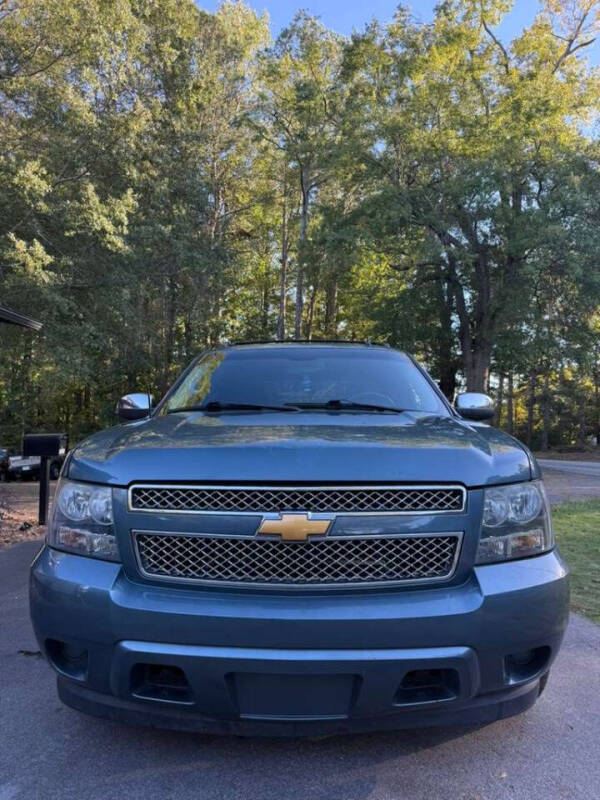 2012 Chevrolet Avalanche LS