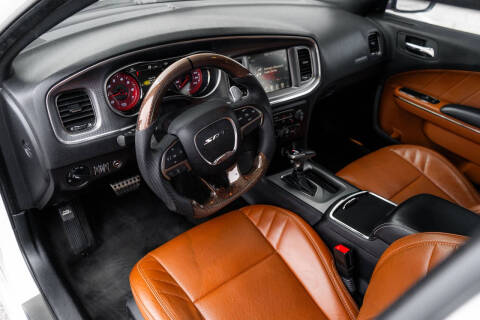 2015 Dodge Charger SRT Hellcat