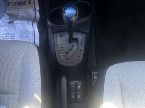 2015 Toyota Prius c Two