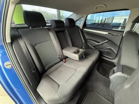 2017 Volkswagen Passat 1.8T S