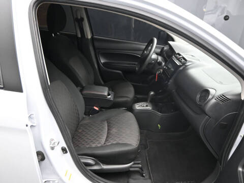 2023 Mitsubishi Mirage ES