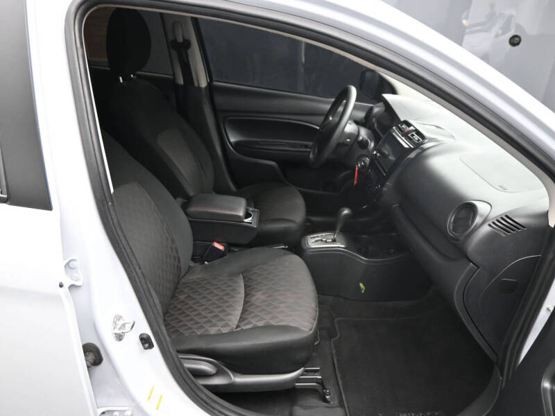 2023 Mitsubishi Mirage ES