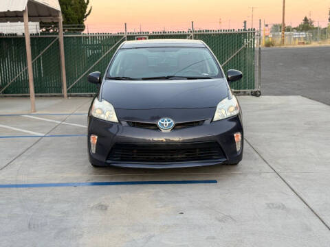 2013 Toyota Prius Three